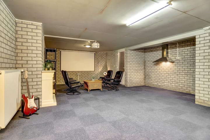 Foto 26 van Helenaveenseweg 69