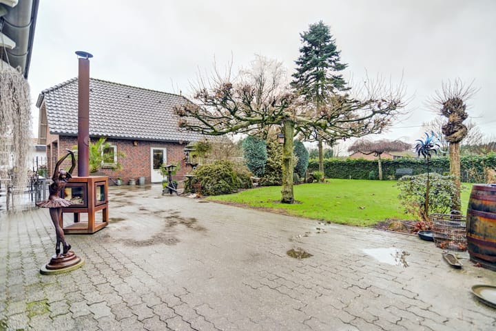 Foto 51 van Helenaveenseweg 69