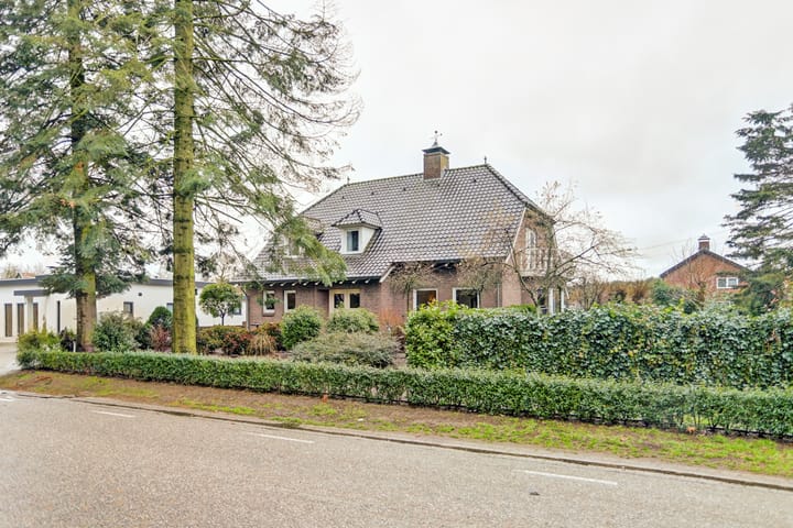 Foto 60 van Helenaveenseweg 69