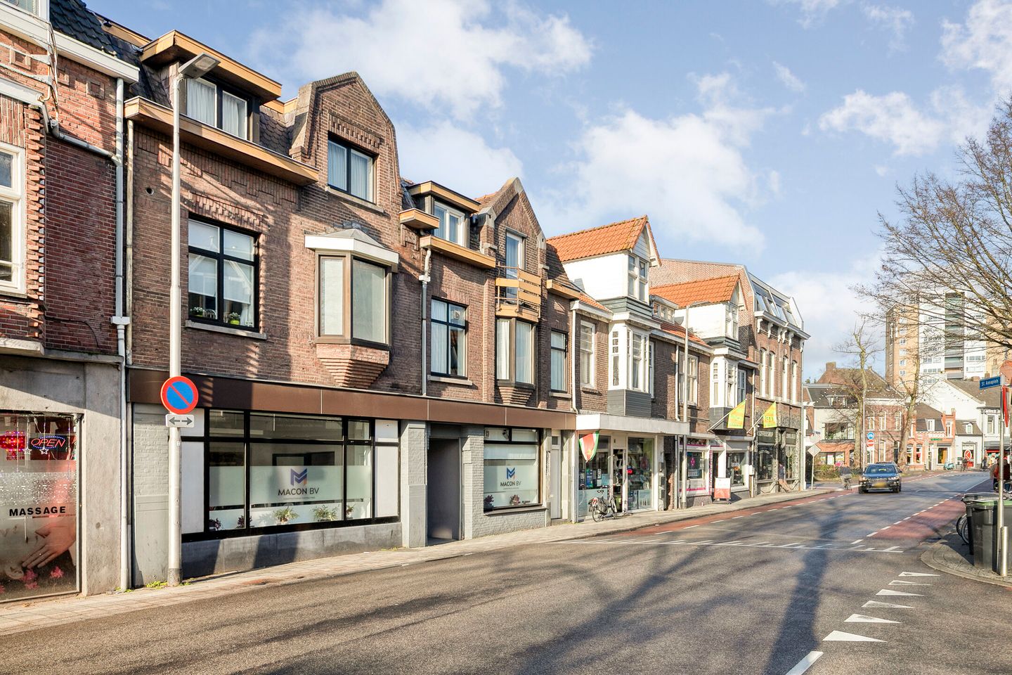 Bekijk foto 2 van Sint Annaplein 7-a