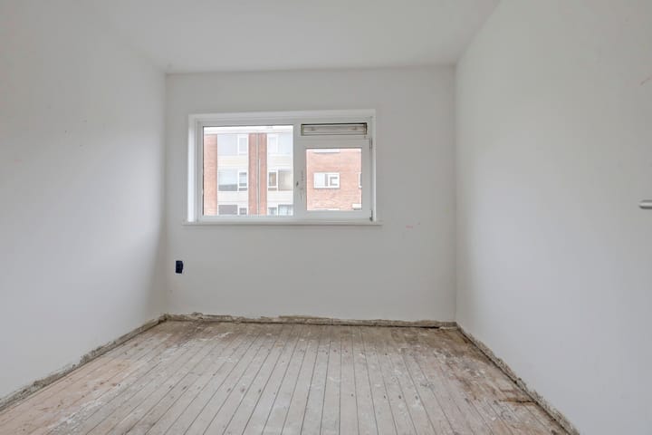 Photo 14 of Jan van de Capellelaan 14