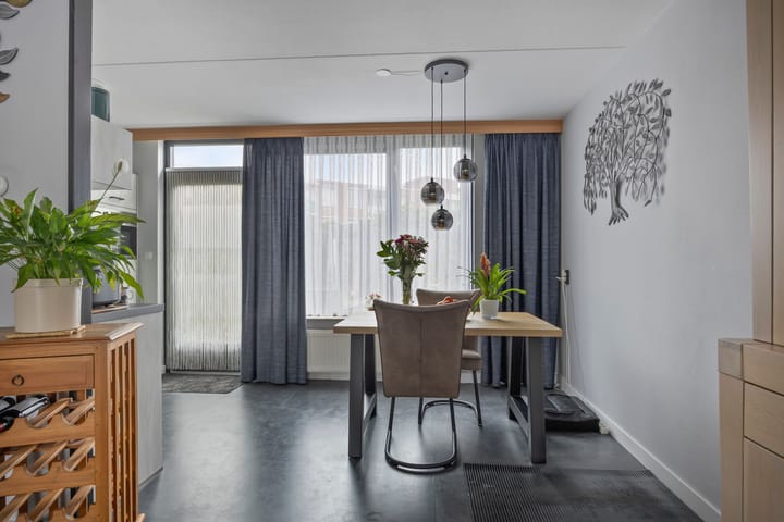 Foto 8 van Afrikalaan 68