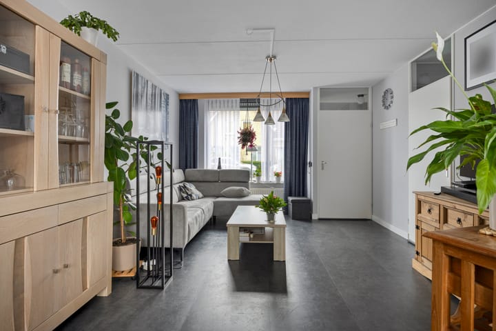 Foto 9 van Afrikalaan 68