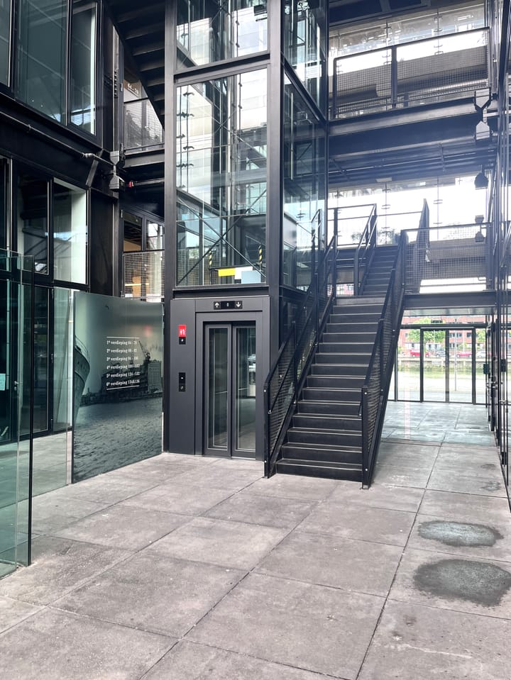 Foto 5 van Lloydstraat 102