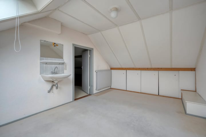 Foto 24 van Helmichstraat 2