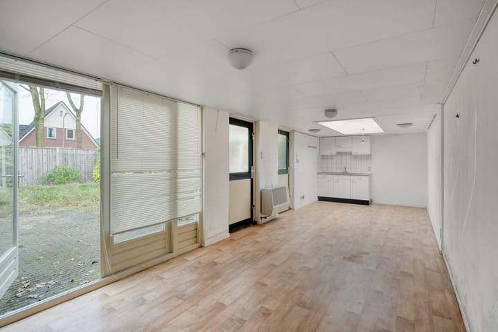 Foto 28 van Helmichstraat 2