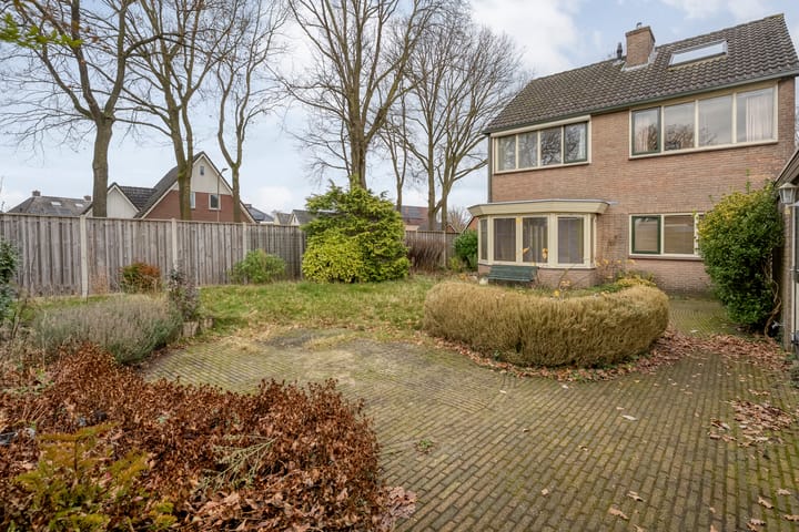 Foto 32 van Helmichstraat 2