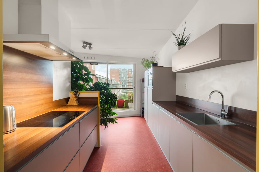 Foto 2 van Raden Adjeng Kartinistraat 5