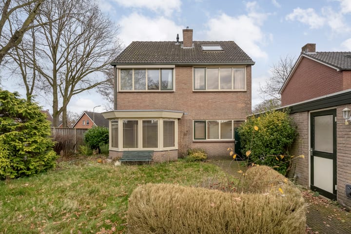 Foto 26 van Helmichstraat 2