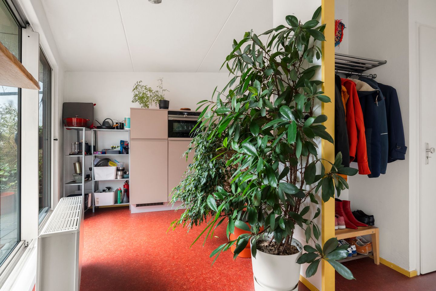 Foto 14 van Raden Adjeng Kartinistraat 5