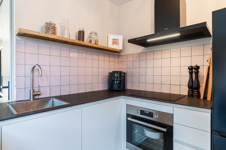 Foto 10 van Ampèrestraat 114