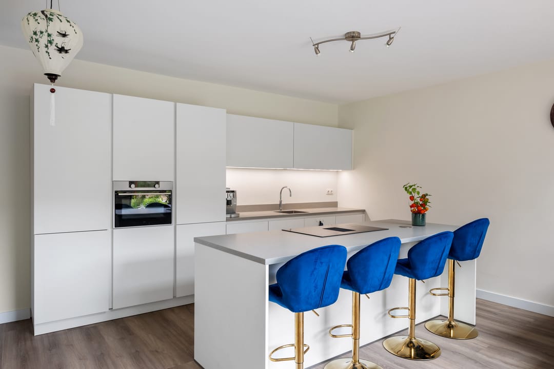 Foto 2 van Loods Bali 122