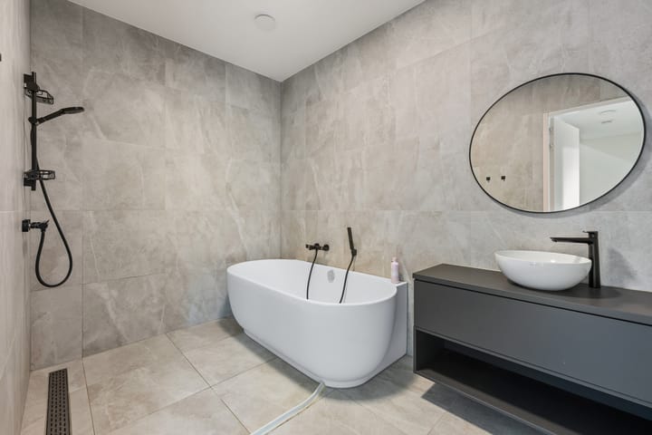 Foto 4 van Loods Bali 122