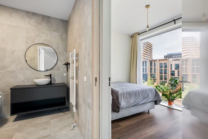 Foto 23 van Loods Bali 122