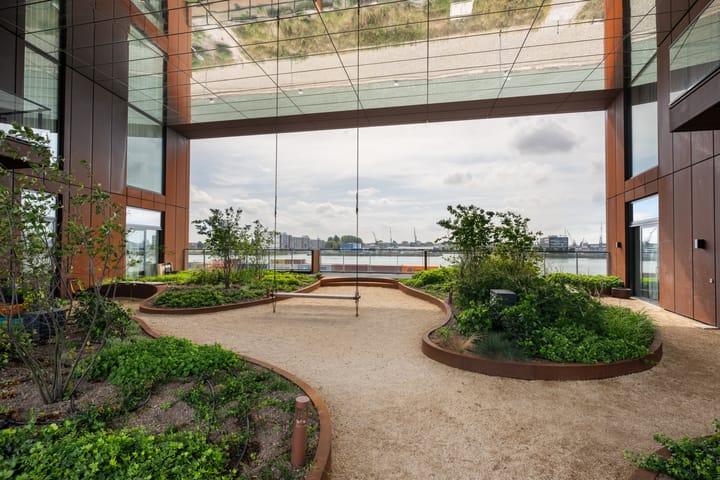 Foto 44 van Loods Bali 122