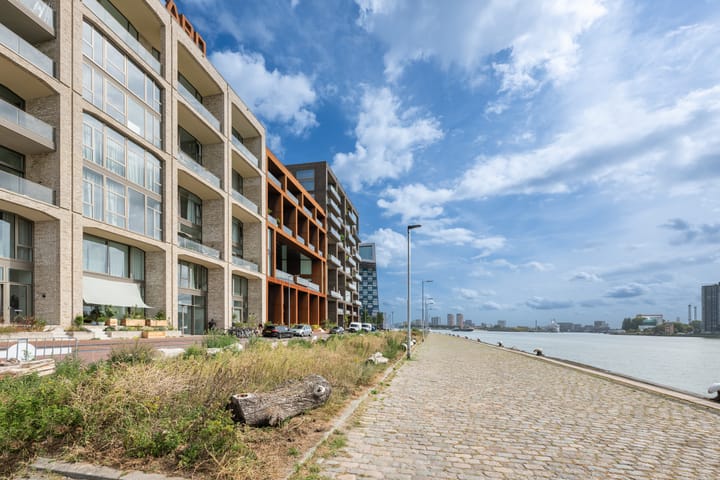 Foto 50 van Loods Bali 122