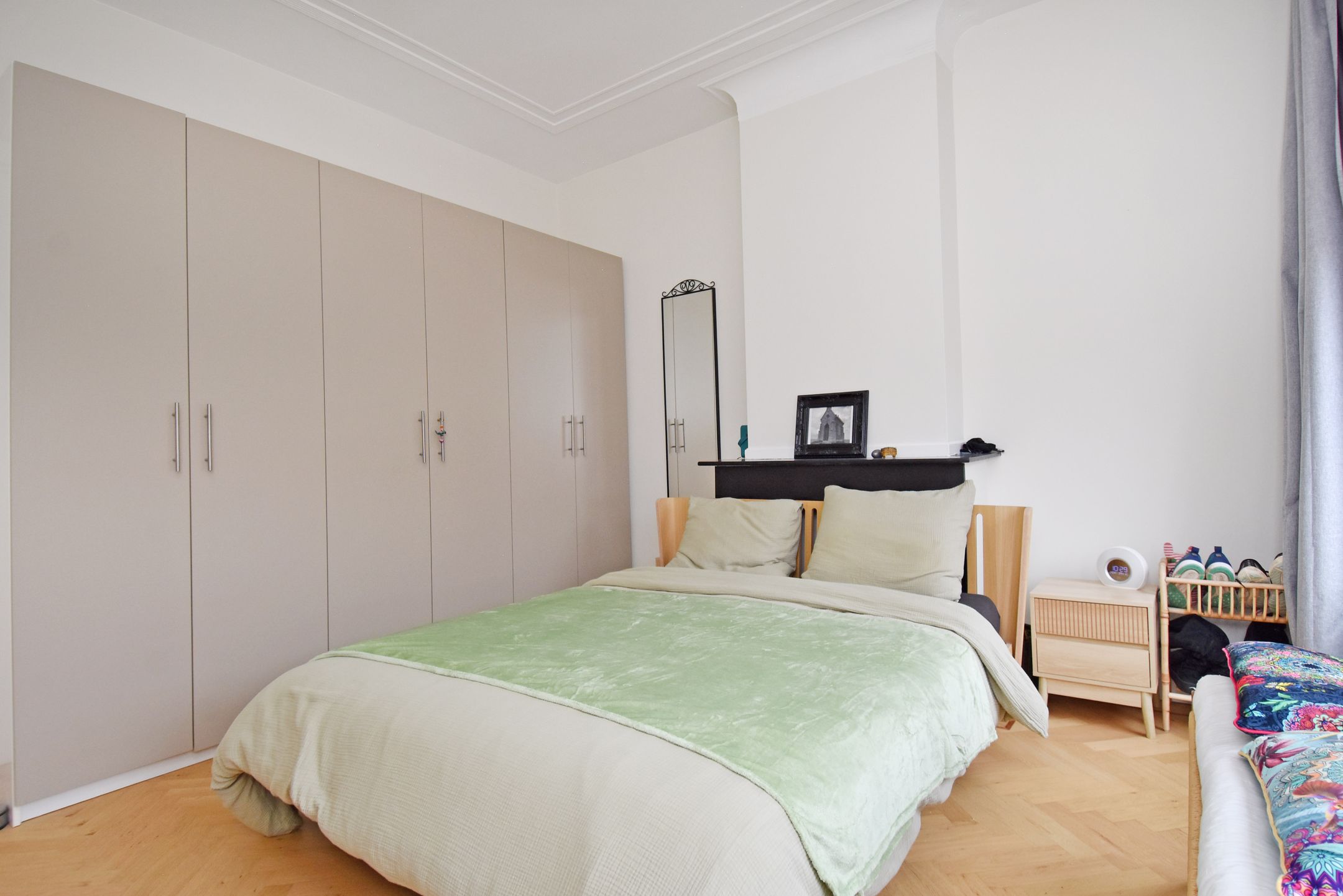 Photo 15 of Van Aerssenstraat 79