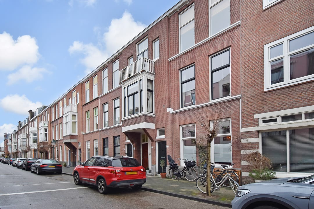 Photo 28 of Van Aerssenstraat 79