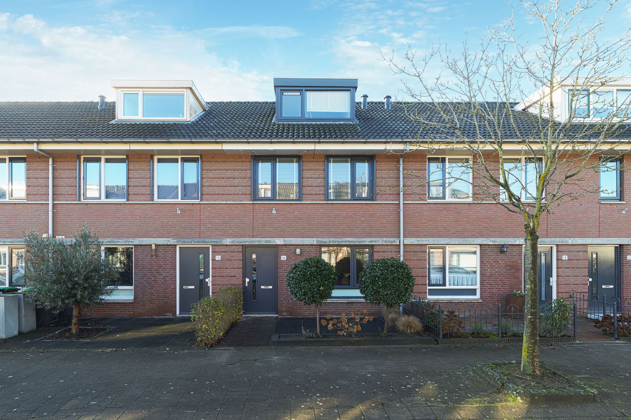 Buying a house in The Netherlands., Thurleede 16