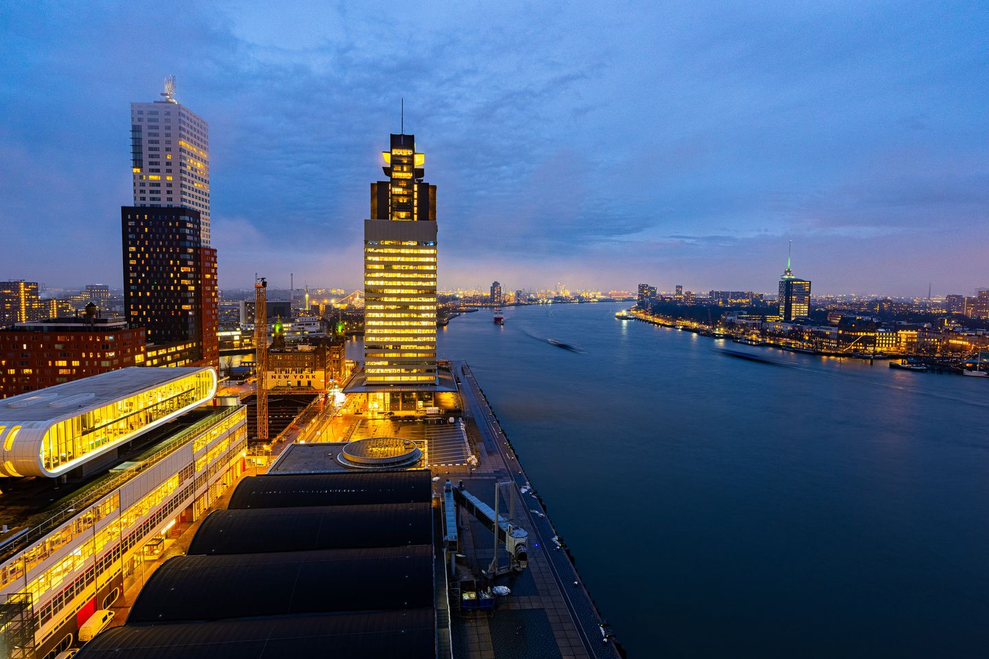 Foto 20 van Wilhelminakade 323