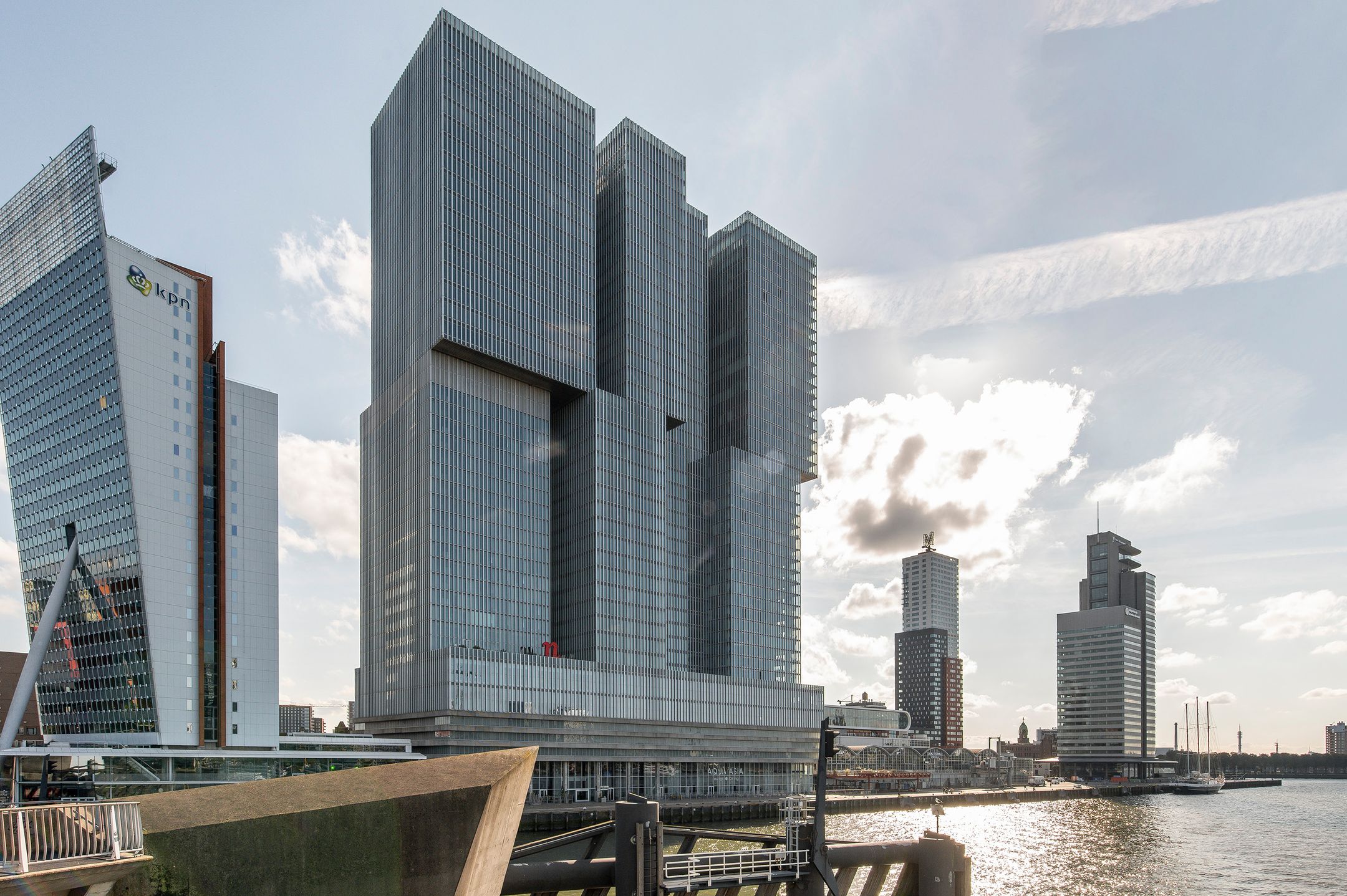 Foto 42 van Wilhelminakade 323