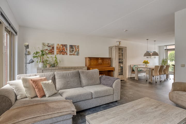 Photo 5 of Schokkershaven 28