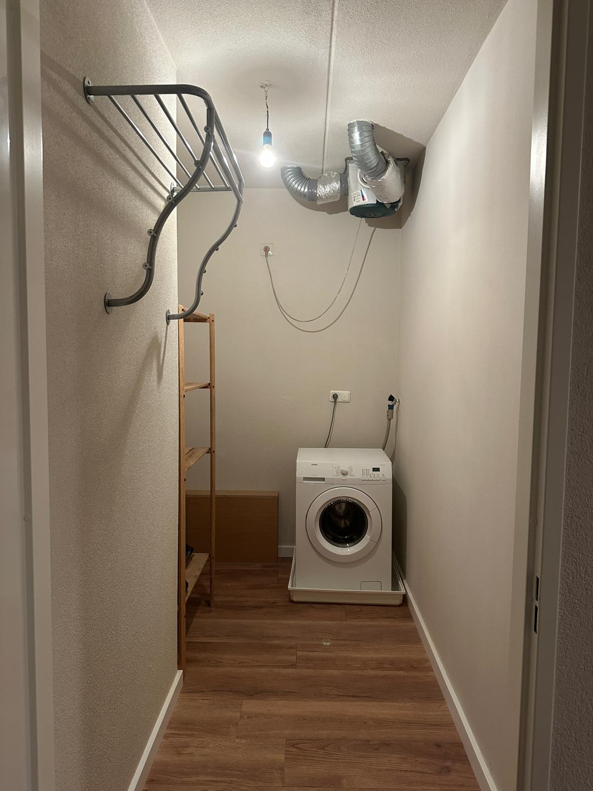 Photo 9 of Derkinderenstraat 158