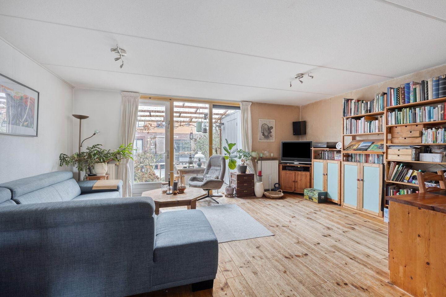 Photo 5 of Waterviolier 68