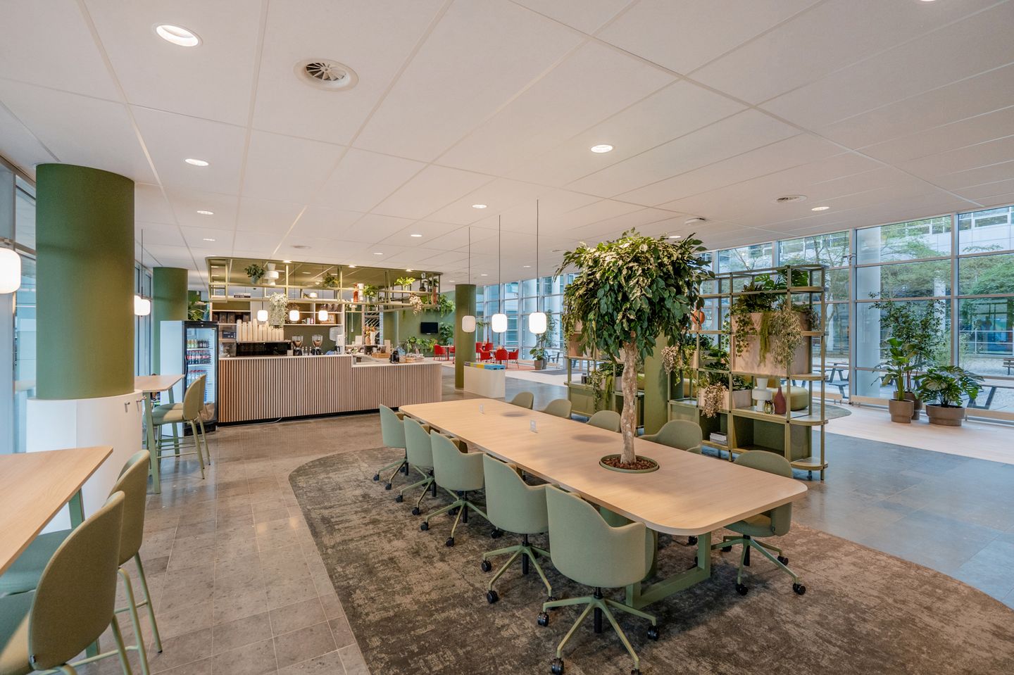 Bekijk foto 4 van Wilhelmina van Pruisenweg 104