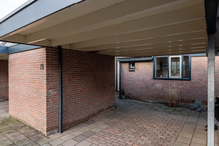 Foto 18 van Salemate 19