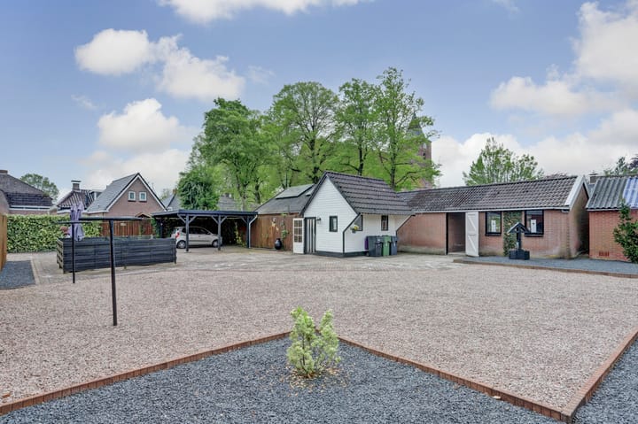 Photo 2 of Skoalikkers 6-A