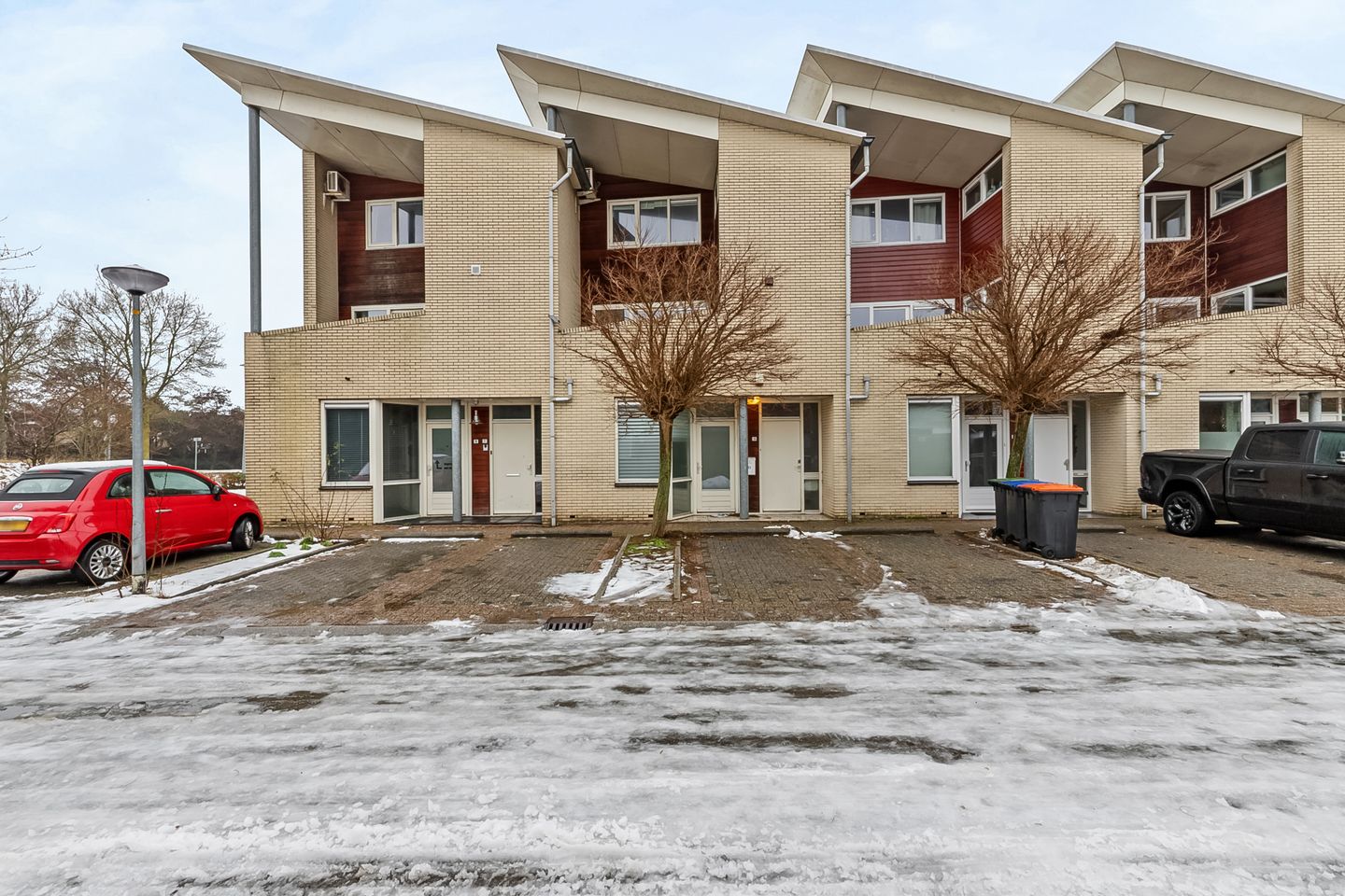 Bekijk foto 1 van Poolzeestraat 13-15