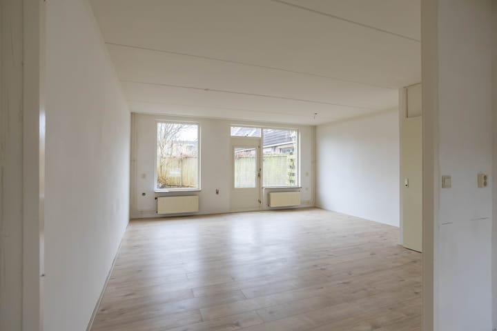 Photo 3 of Mudaheerd 68