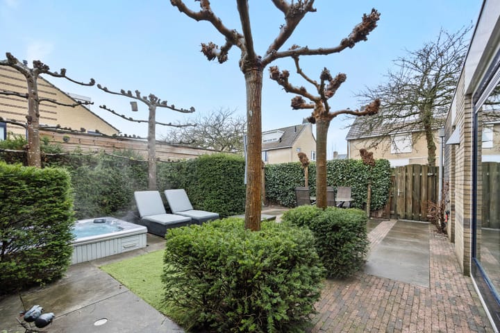 Foto 30 van Het Vlaggeschip 61