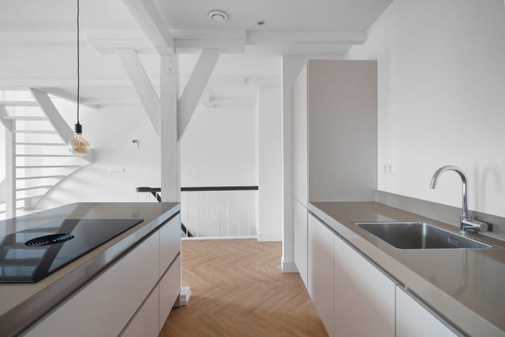 Foto 10 van Marnixkade 18-4