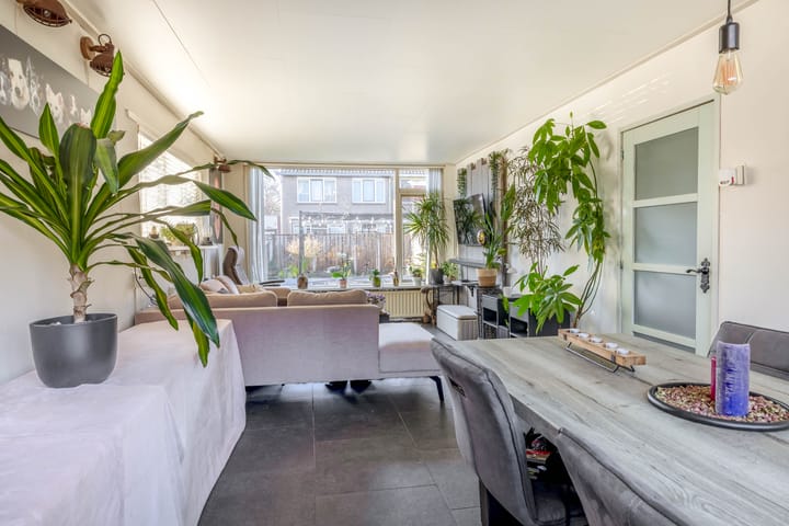 Foto 17 van Vasaristraat 11