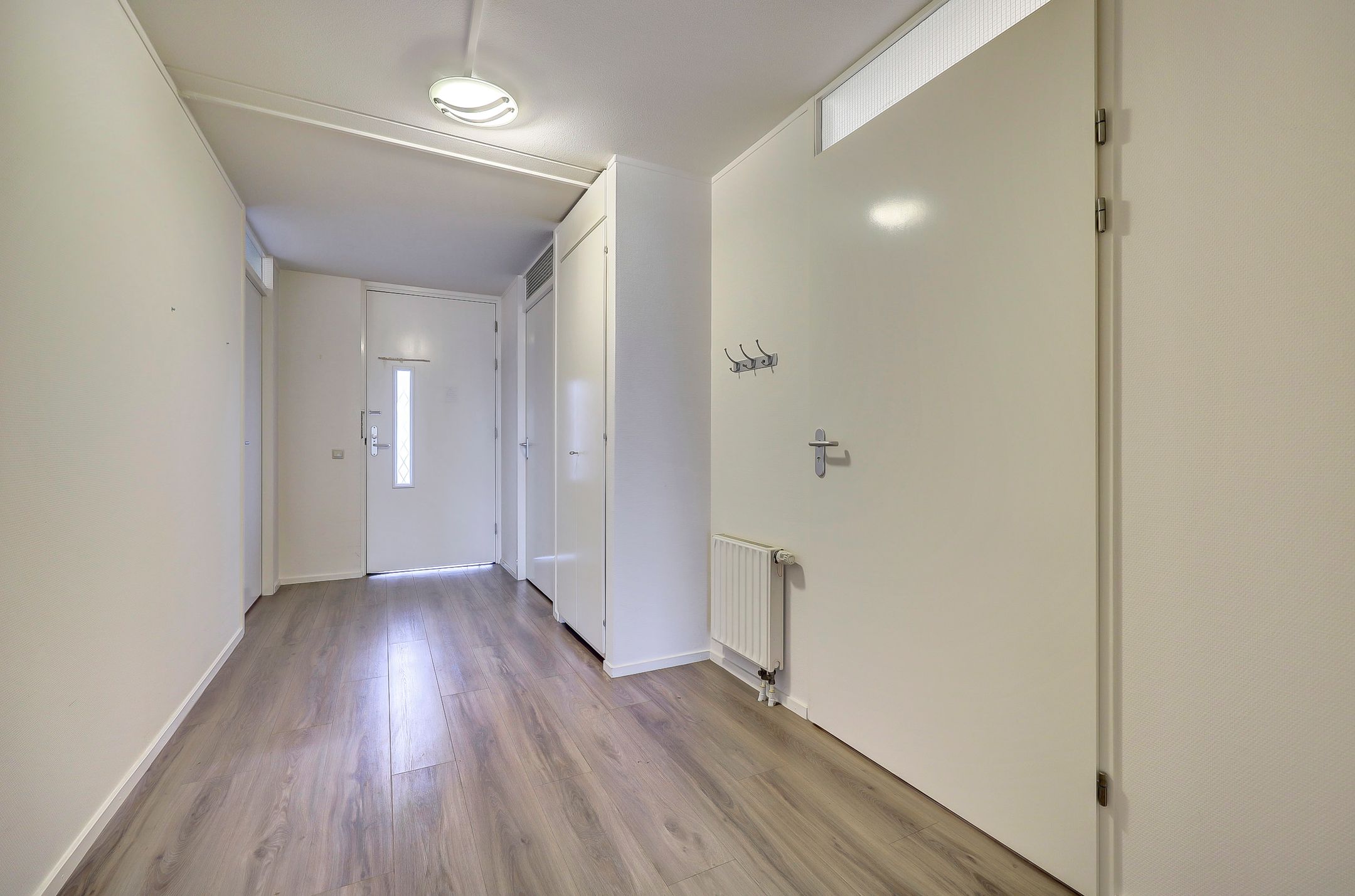 Foto 9 van Willy Brandtplein 254