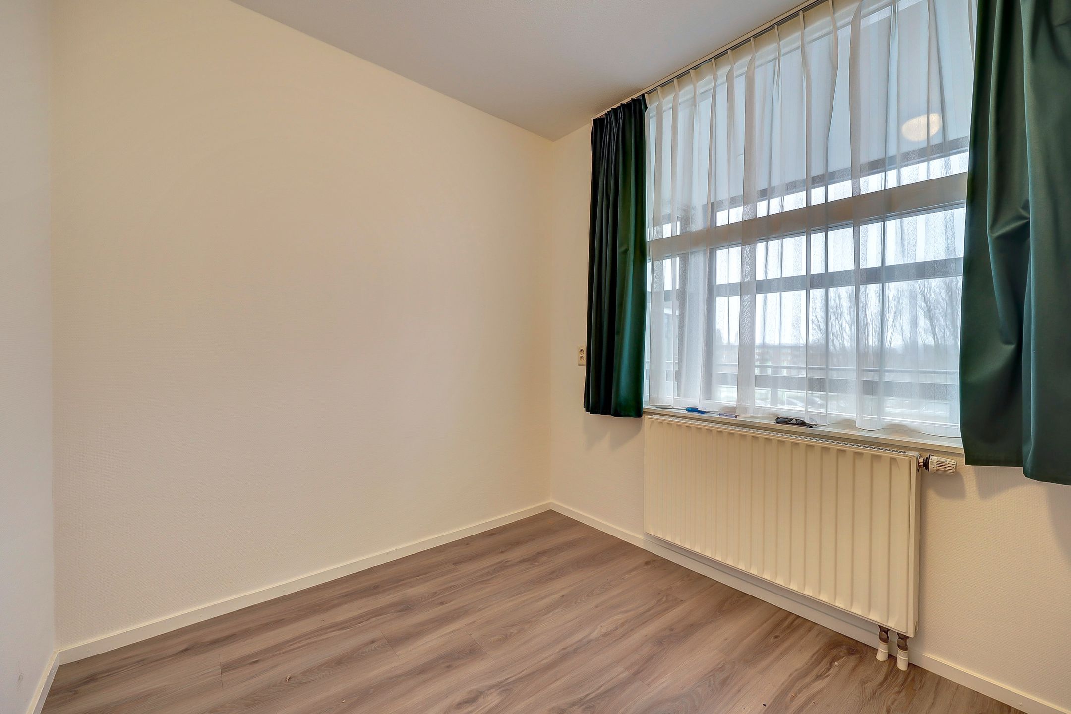 Foto 18 van Willy Brandtplein 254