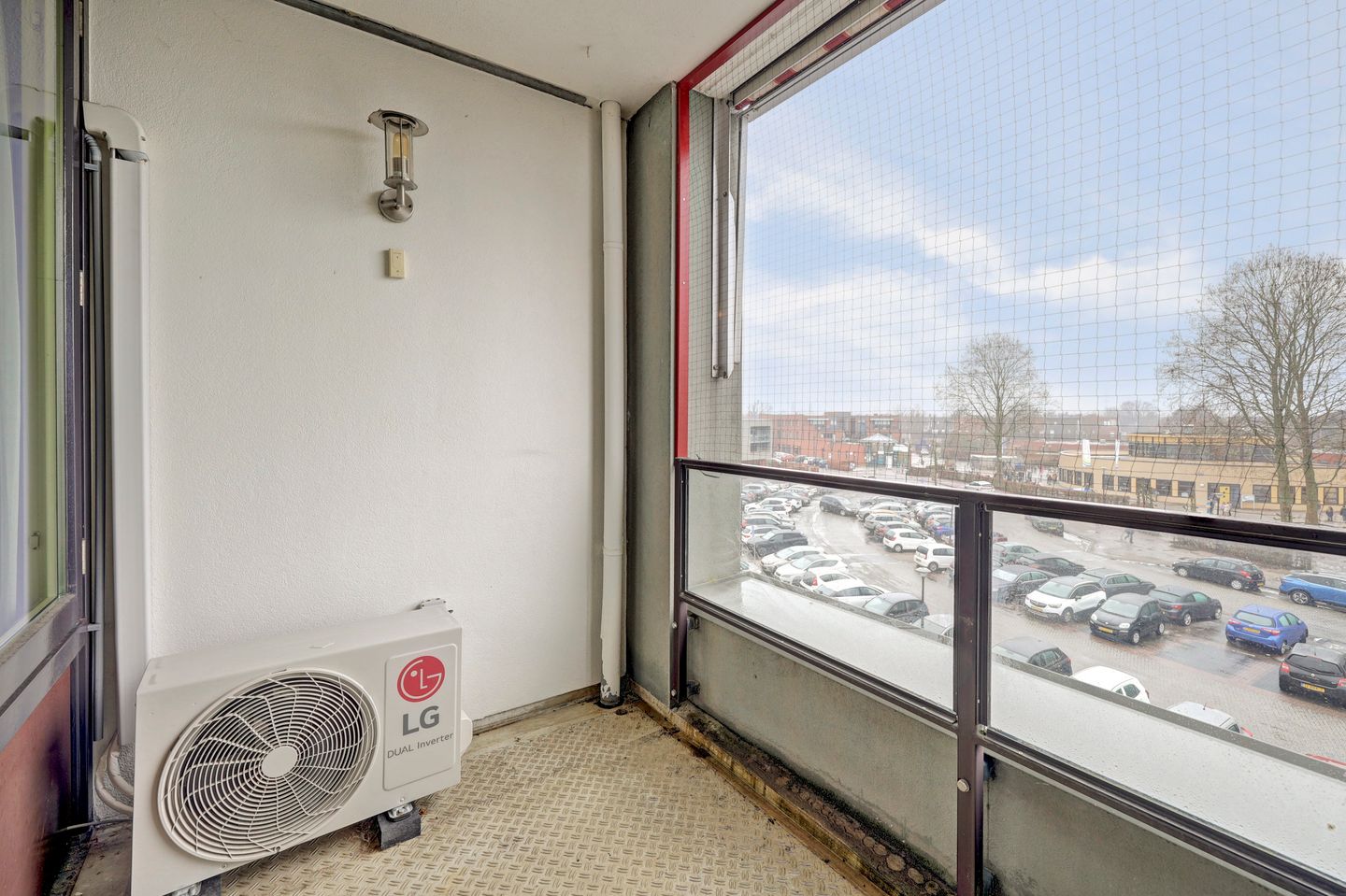 Foto 25 van Willy Brandtplein 254