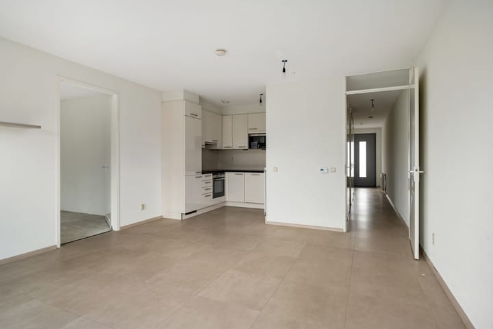 Photo 4 of Leerparkpromenade 358