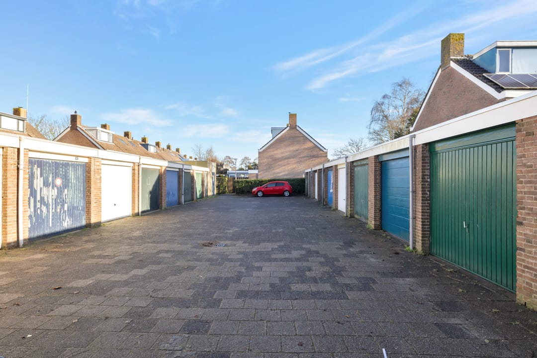 Photo 32 of Lindenlaan 60