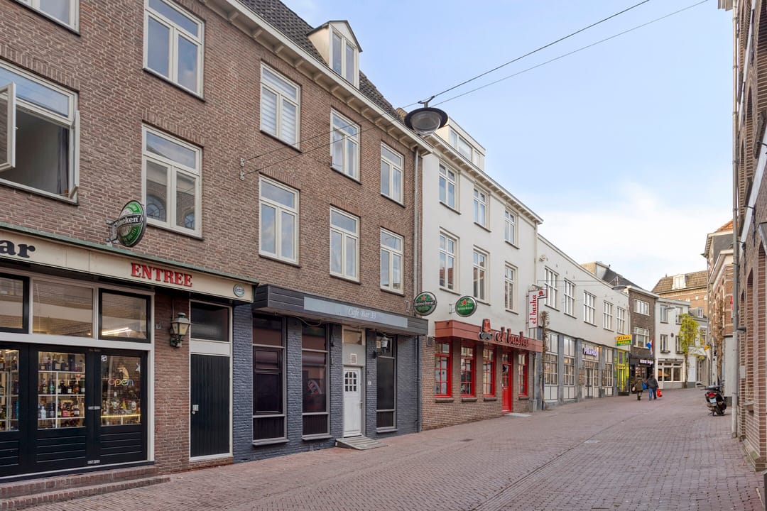 Photo 2 of Nieuwe Plein 8-2