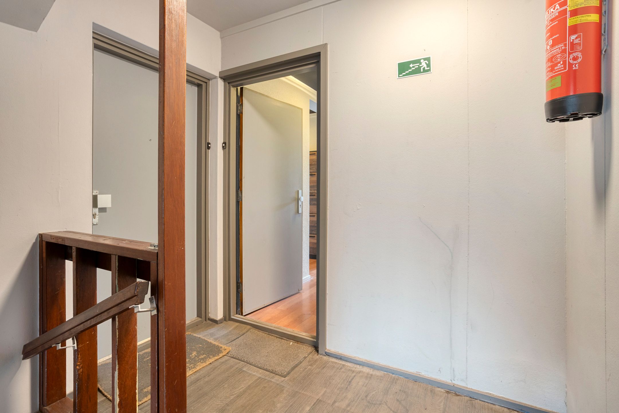 Photo 6 of Nieuwe Plein 8-2