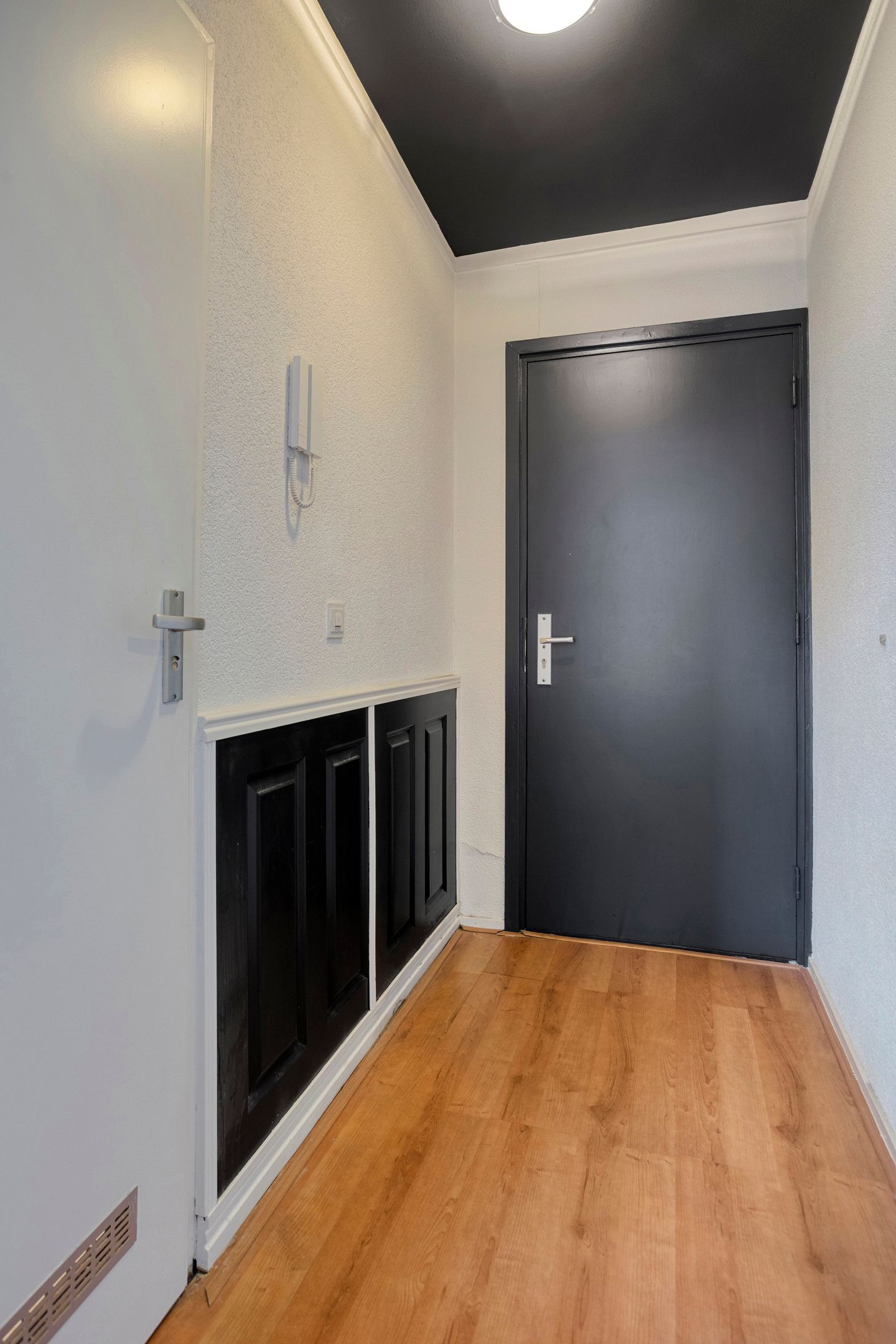 Photo 9 of Nieuwe Plein 8-2