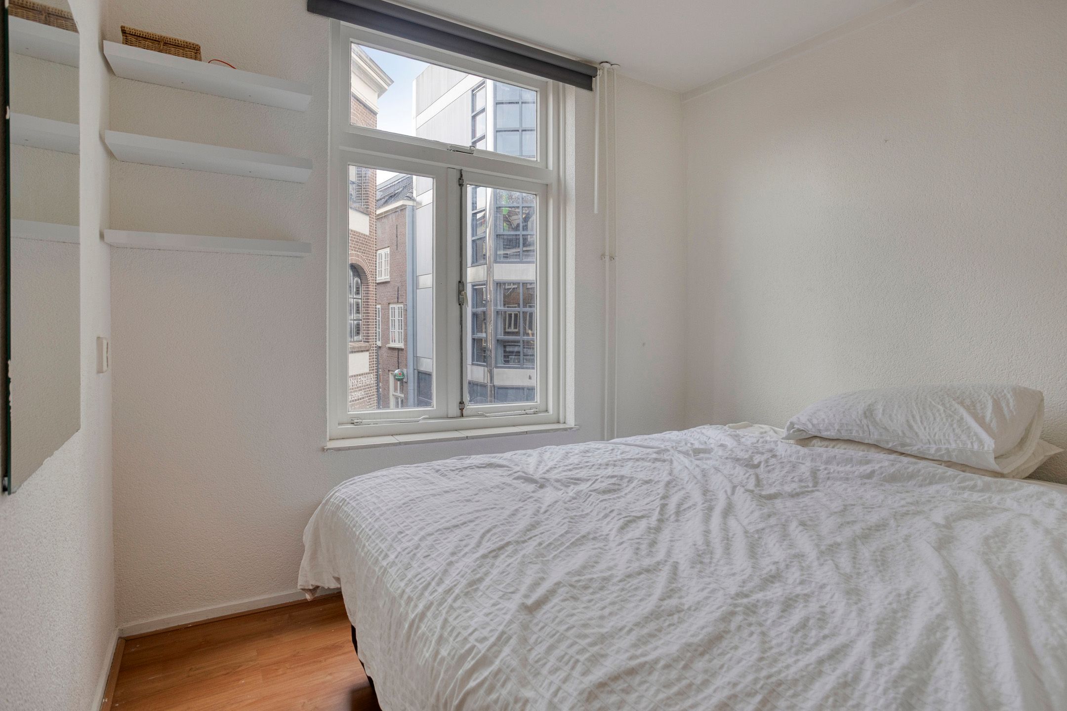 Photo 15 of Nieuwe Plein 8-2