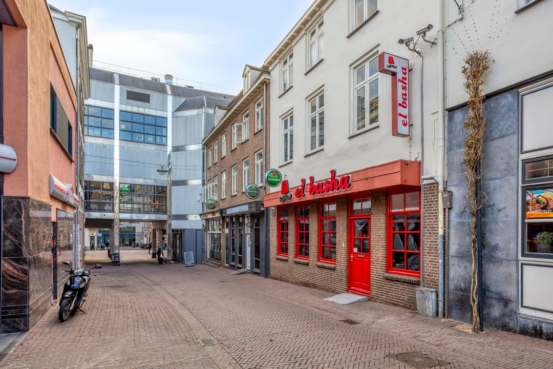 Photo 28 of Nieuwe Plein 8-2