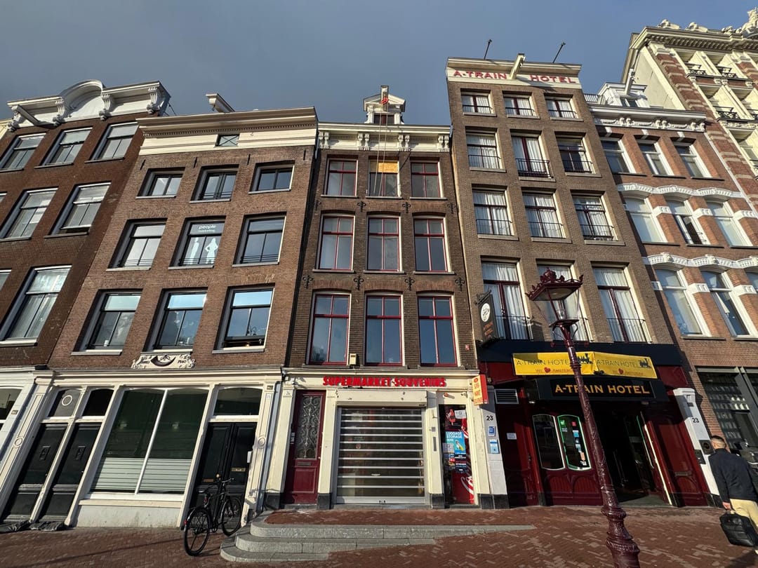 Foto 1 van Prins Hendrikkade 24-3B