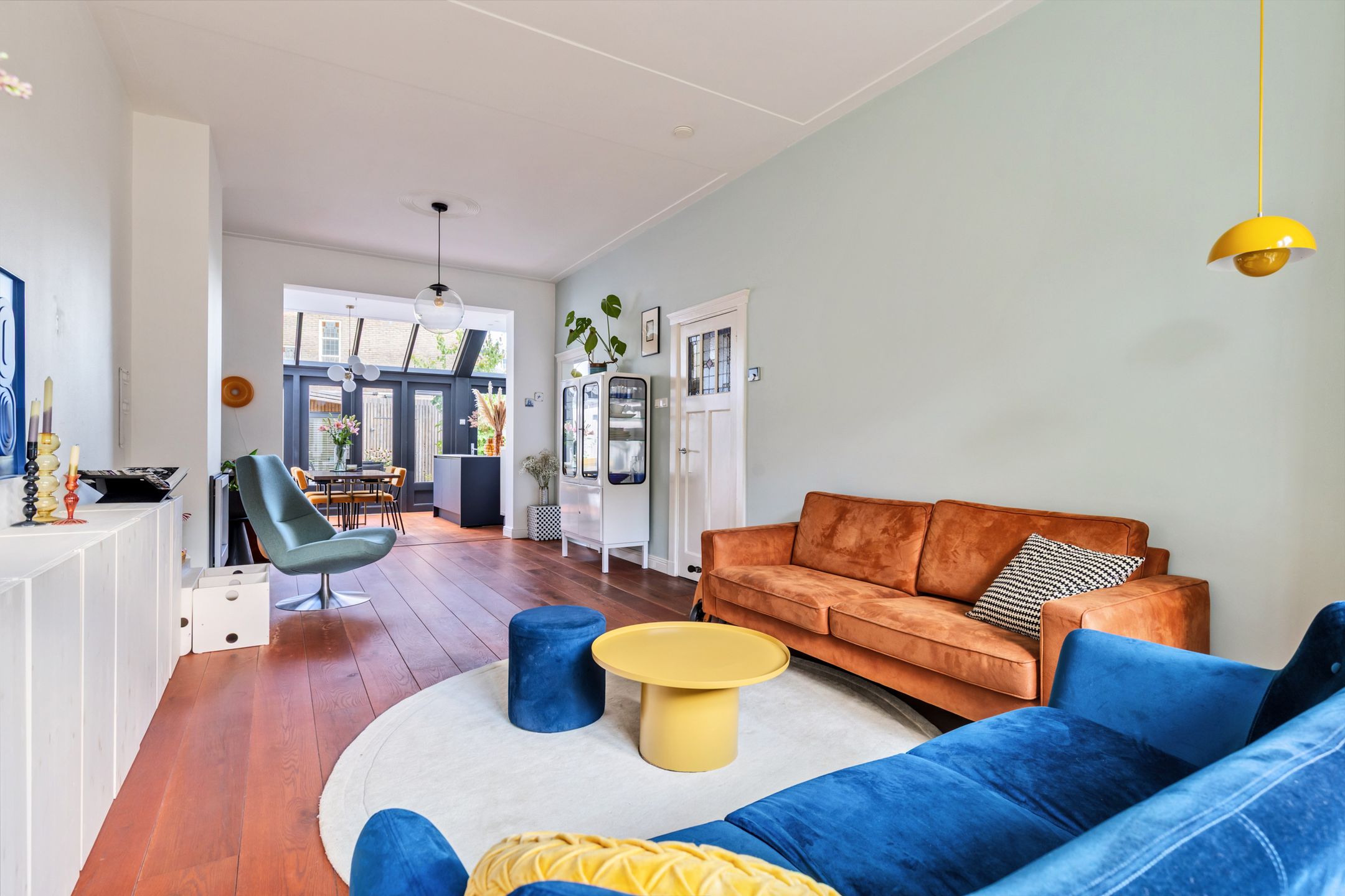 Photo 18 of van Duijvenvoordestraat 21