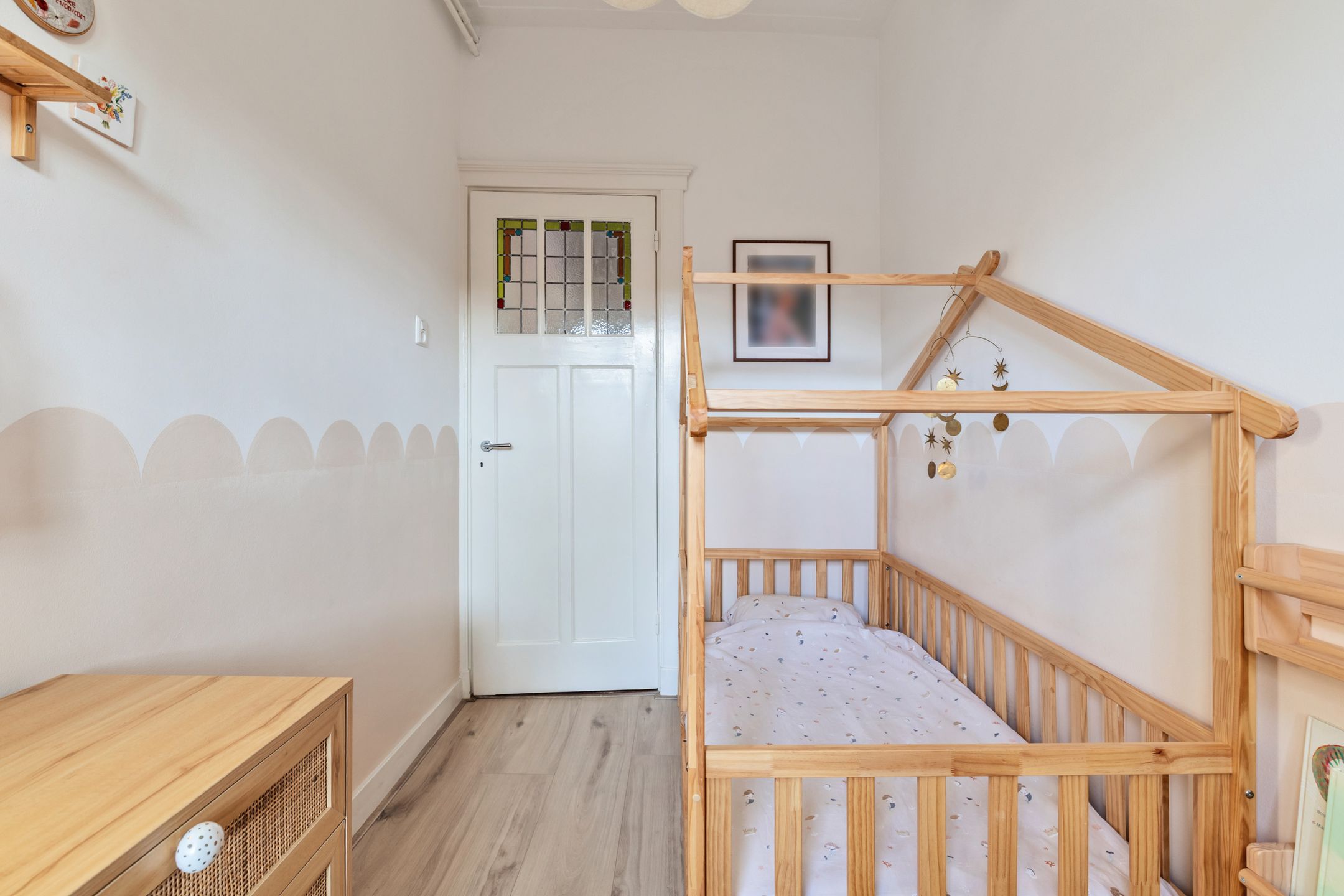 Photo 39 of van Duijvenvoordestraat 21