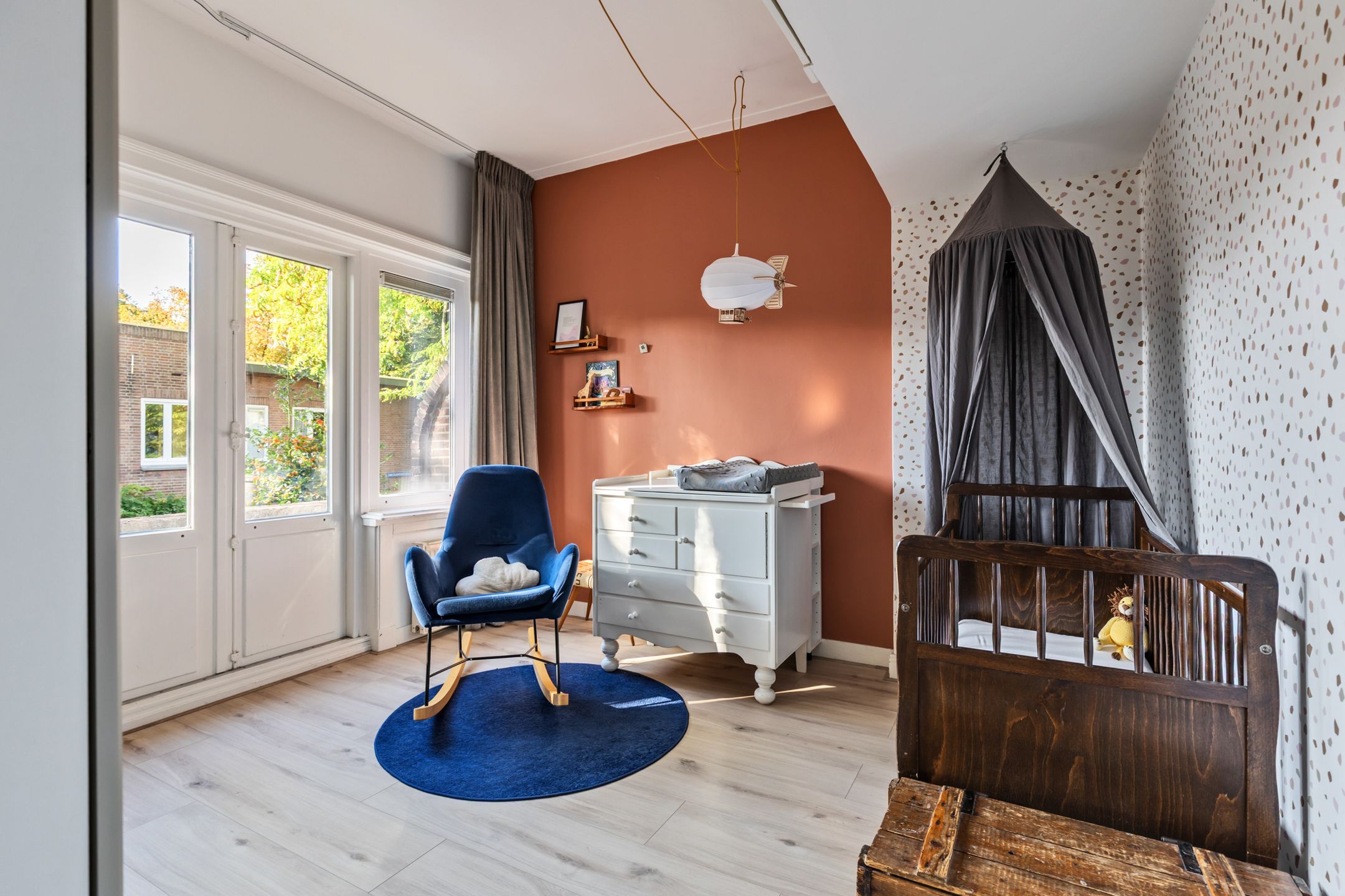 Photo 42 of van Duijvenvoordestraat 21